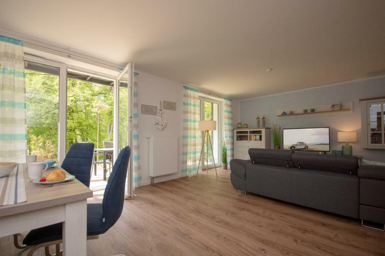 Ferienwohnung Kuestenflair ゼリン エクステリア 写真
